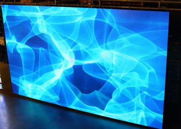 High Brightness and Grayscale Indoor LED Display