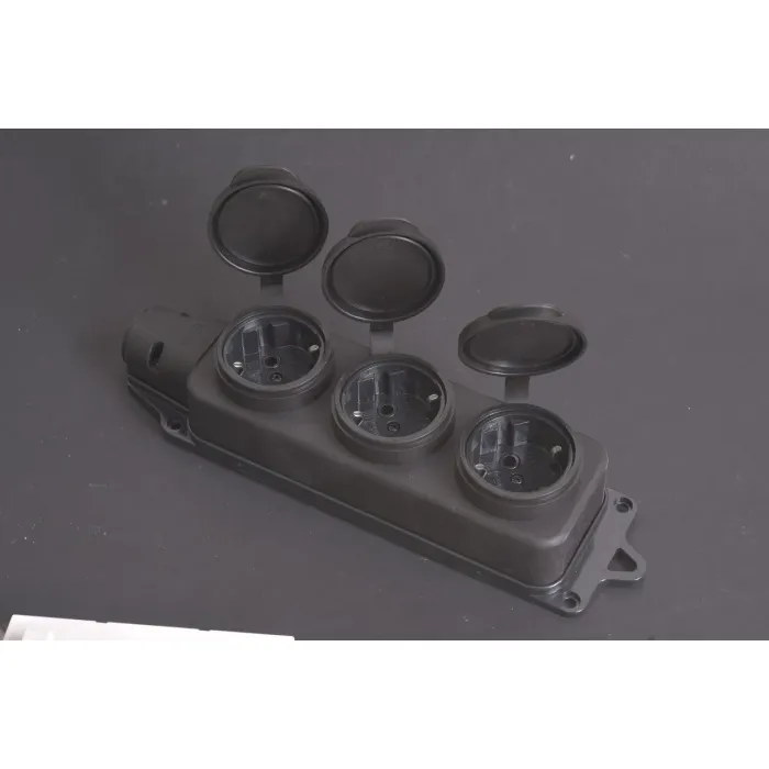 Steker Tiga Fase Jerman 3P+E 32A/380V P6661