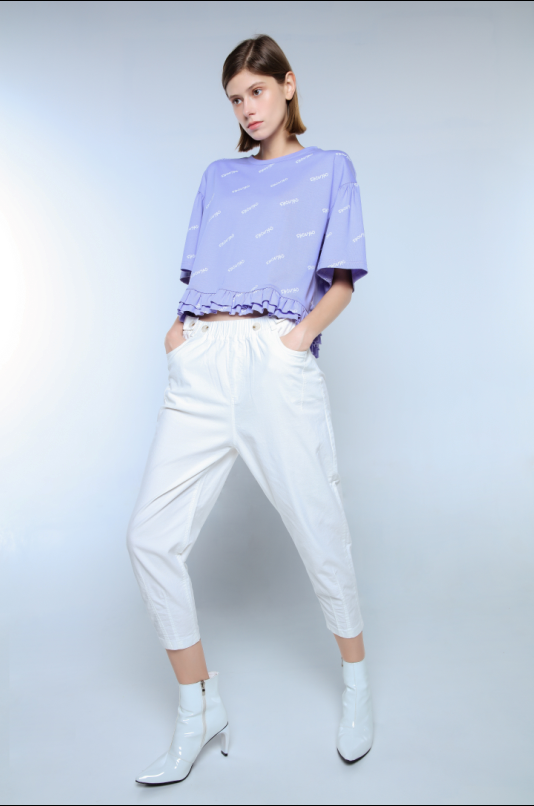 T-SHIRT WITH CONTRAST LOGO PRINT