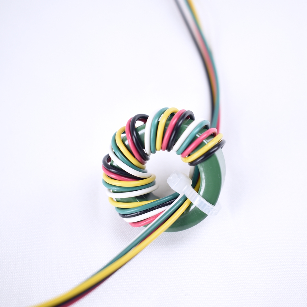 Electronic wire harness Electronic wire harness