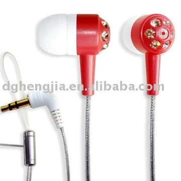 2015 New product sample free music studded diamond glowing earphone