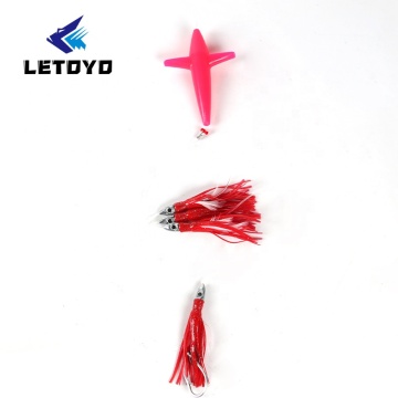 Letoyo Trolling Lure med 200 kg ledare och 4st 4,5 tum fjädrar