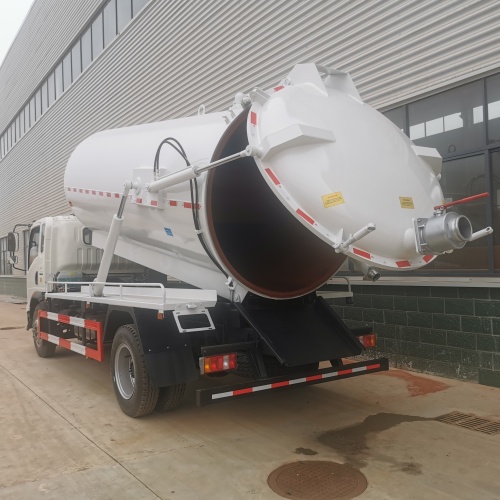 HOWO 4*2 1000LITERS VAUUM SEASTER SUSTIC