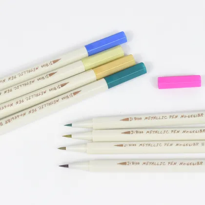 Set of 30 Metallic Calligraphy Brush Marker Pens for DIY Projects