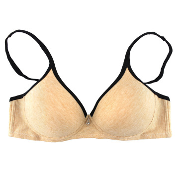 Factory Sale: Women's Fitness Bra and Underwear for Casual Wearing