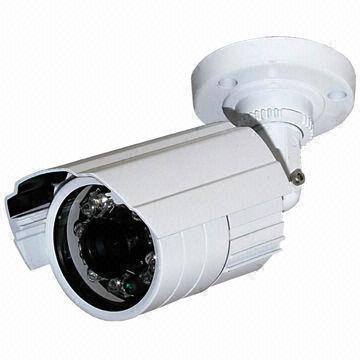 Weather-resistant IR Camera with IR Range of 20m, 700TVL, 3.6/6mm Fixed Lens