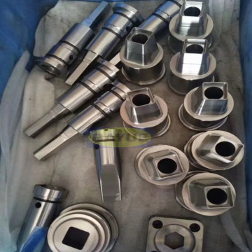 Injection preform mold components core pin and core