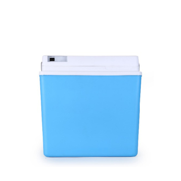 23 litres en plastique léger AC / DC COFFORME et chaude