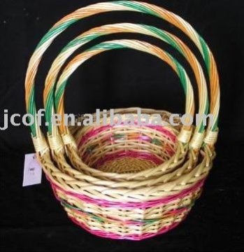 hand-made basket 693