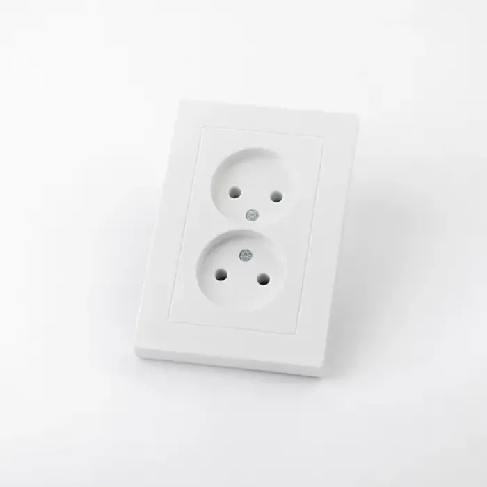 Stopkontak Soket Ganda Standar UE 16A 220V