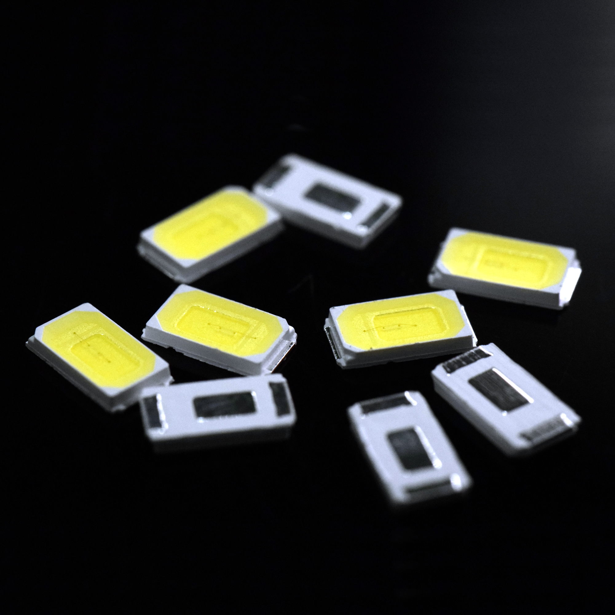 Surface mount LED cool white - 5730