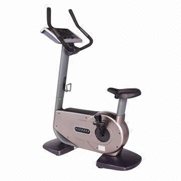 Upright bike with seat, with 4 heart rates monitoring programs