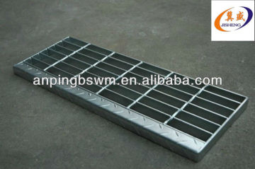 Galvanized metal grating, construction material