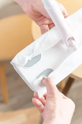 Convenient Mopping Wipes for Daily Cleaning