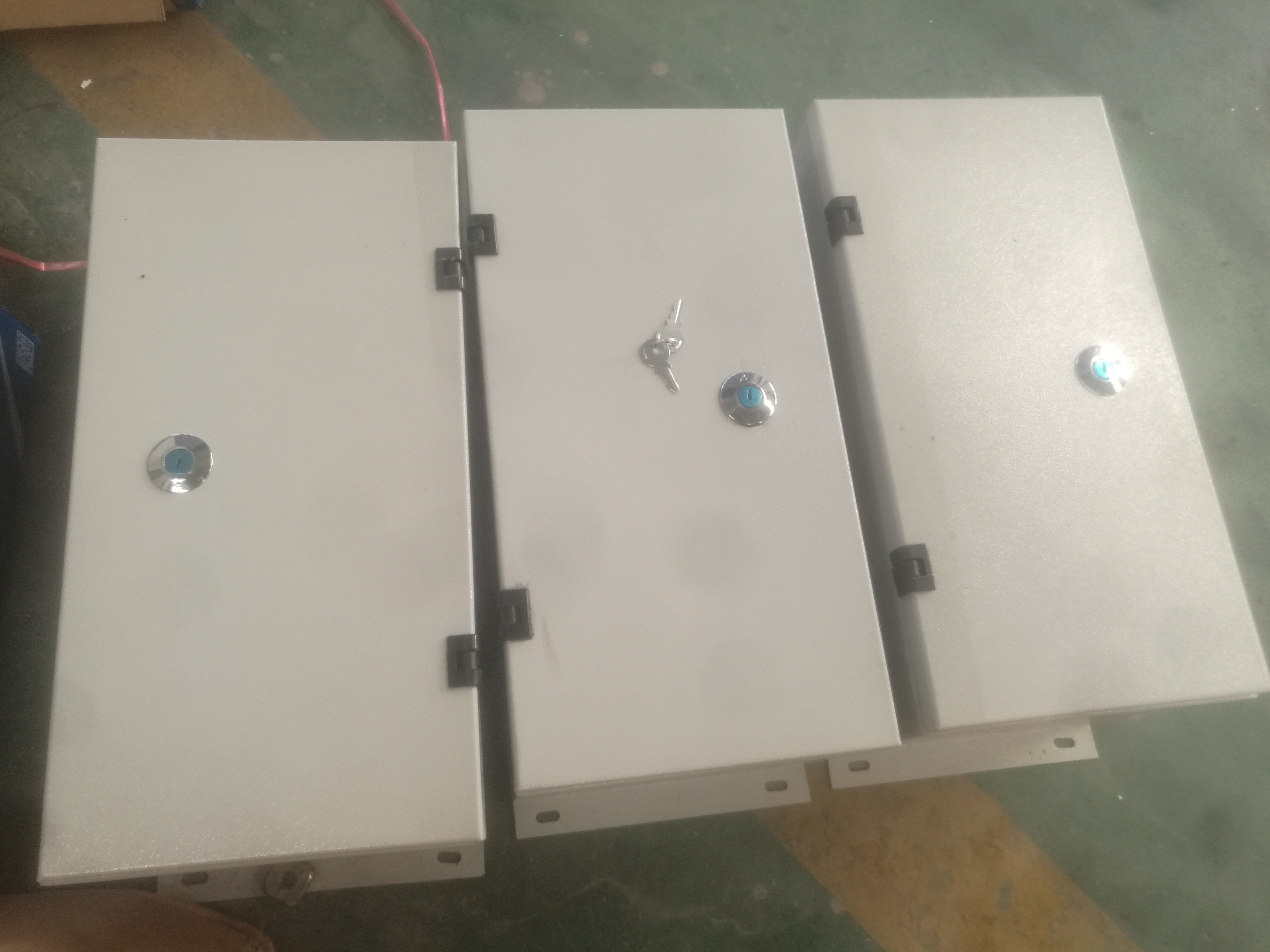 Busway plug in Box