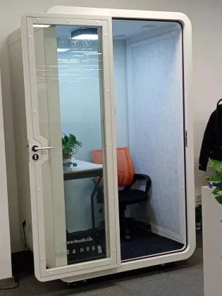 Indoor Soundproof Work Space Meeting Box
