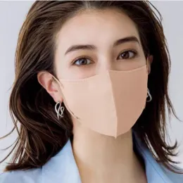 Disposable nonwoven 3D face mask