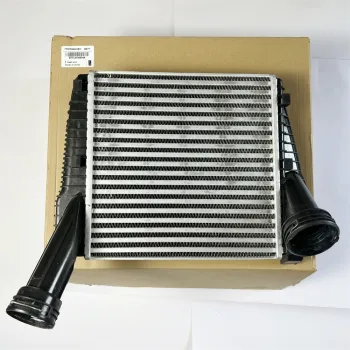 7L0145804A Radiator Charge Air Cooler for Q7 Touareg - Auto Parts Accessories Intercooler Right