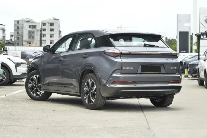 High Quality Neta: Cheapest Used Electric SUVs - Long Range Neta U 5 Door 5 Seat Cars