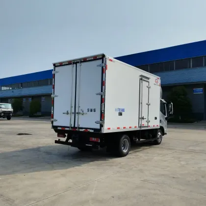 Foton refrigerated truck 6 wheels Diesel refrigerator trucks