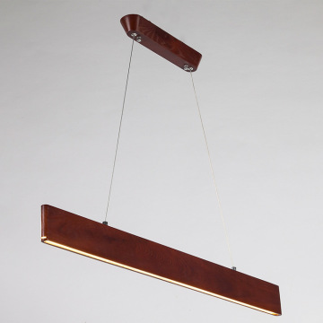 Lampadari contemporanei in legno LEDER