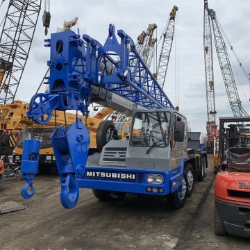 Used Mobile Truck-Mounted Cranes: Top Condition 25T/30T/50T/70T in Japan