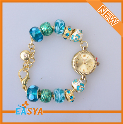 Última pulsera diseño fábrica venta por mayor bolas de plástico azul