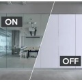 Tonalidade de vidro inteligente com comutação para salas de reuniões modernas