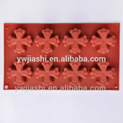 chocolate truffles, cake decoration/moldes de chocolate