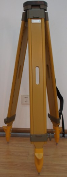 Holzstativständer für Total Station und Odolite