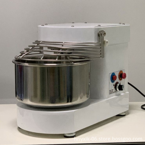 Affordable Large Capacity Flour Mixer Machine for Bakery - 10kg RM