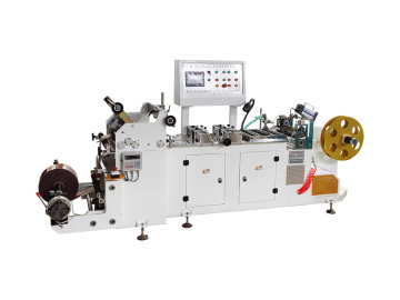 Center seaming machine with plate