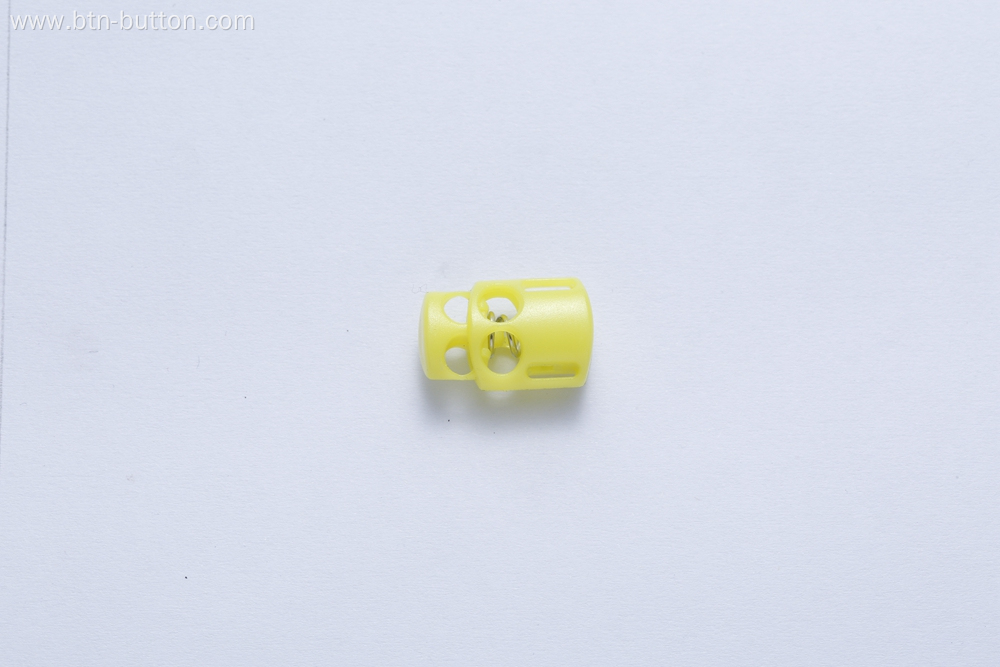 Plastic snap button for overalls