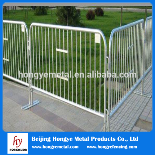 Galvanized welded wire fence panels