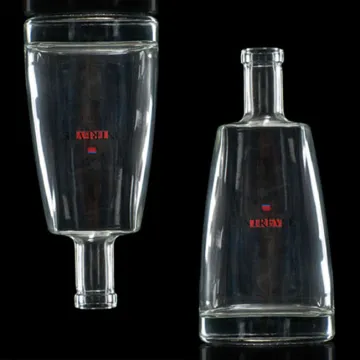 Cork Design Fancy Crystal Liquor Bottle Super Flint Spirits 700ML Brandy Glass Bottle