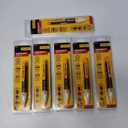 Fluke 2AC 90-1000V AC Voltage Detector for Residential, Commercial & Industrial Use