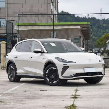 2023 IM LS7 Zhiji LS7: 5-Door 5-Seater High Speed Electric SUV