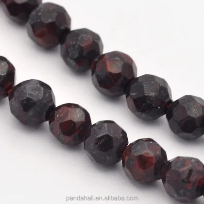 4mm Faceted Round Natural Bloodstone and Heliotrope Stone beads from Pandahall