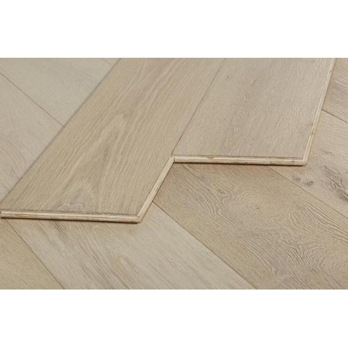 Light Color Oak Engineered Wooden Floors