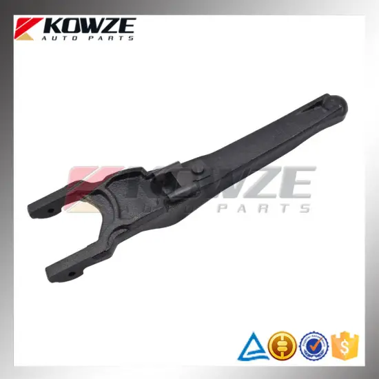 Mitsubishi Lancer CLUTCH RELEASE FORK CJ2A CK2A CK4A EA2A N84W MD747524 for CHRYSLER DODGE