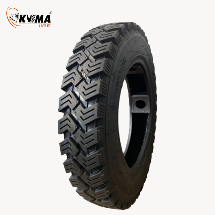 মোটরসাইকেল টায়ার SIZE 4.00-12 JD818A