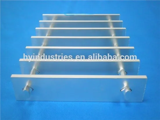 Plain floor aluminum grating