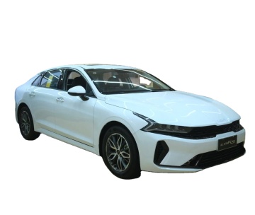 K5 New Car with Panoramic Sunroof, Front Wheel Drive, R18 Tires, Leather Seats, Left Steering, and Automatic Gearbox