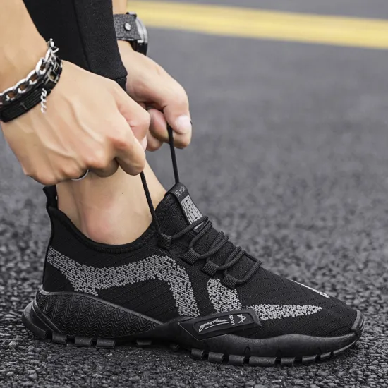 Stylish outdoor sports shoes men casual shoes lace-up lightweight shoes Openwork mesh upper breathable high-end quality sneakers
