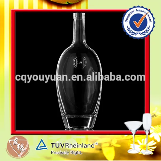 Empty Clear Spirit Glass Bottle Flat Round Spirit Bottle 700ML