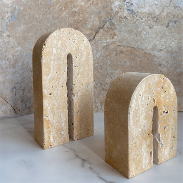 Decorazioni per la casa personalizzabili: libri di pietra in marmo come centrotavola sculpturali unici