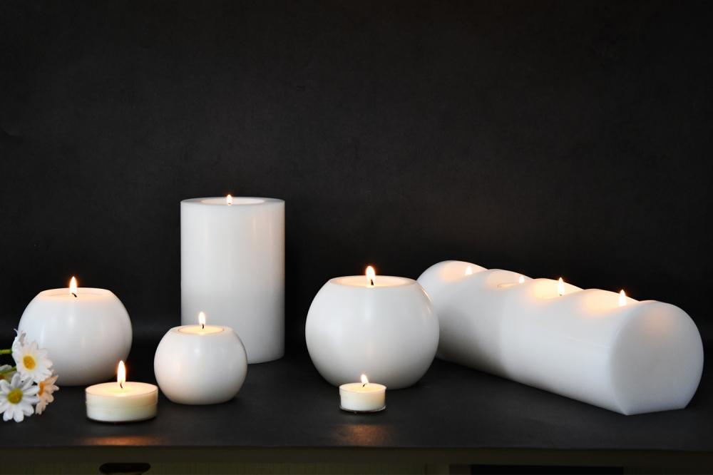 4 Seat Plastic Resin Artificial Candle Holders