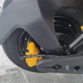 Πρακτική ηλεκτρική μοτοσικλέτα δύο θέσεων
