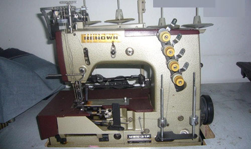 Renown Brand 3 Needle Smocking Sewing Machine