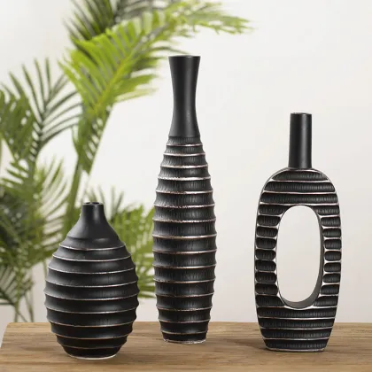 Unique Nordic Minimalist Resin Flower Vases in Black Matte: Elevate Your Home Decor